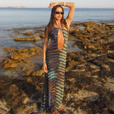 Low-cut halter neck backless fitted dress